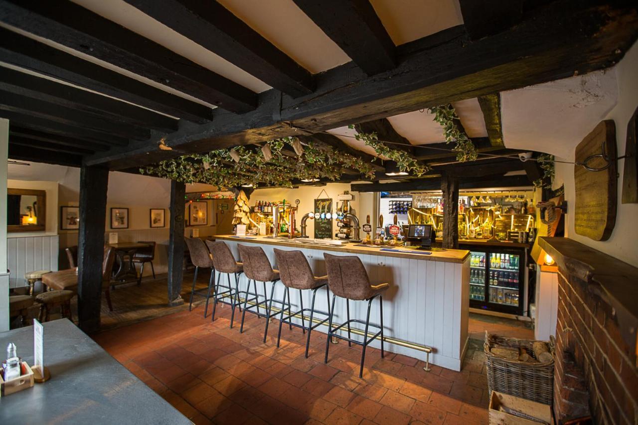 The Bull Inn Pub Stanford Dingley Екстер'єр фото